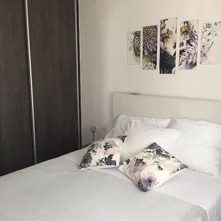 Yelena Rose West Appartement