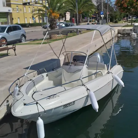 Yelena Rose West Appartement Zadar