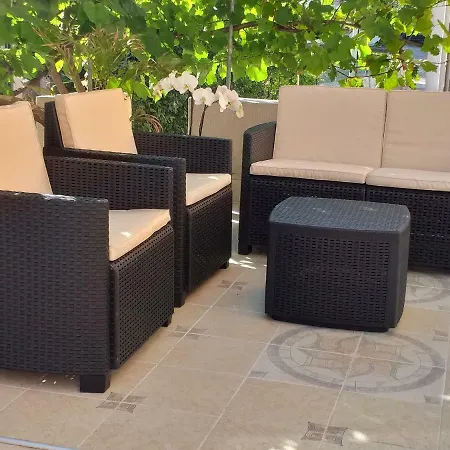 Appartement Yelena Rose West