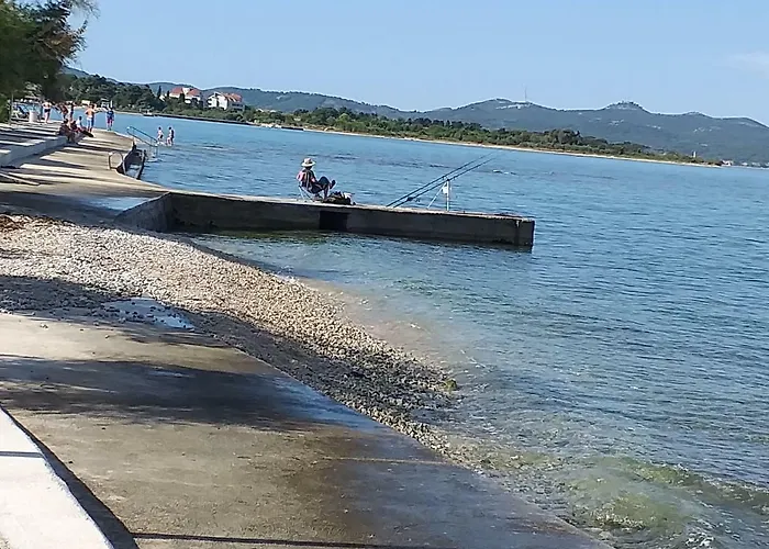 アパート Yelena Rose West ザダル