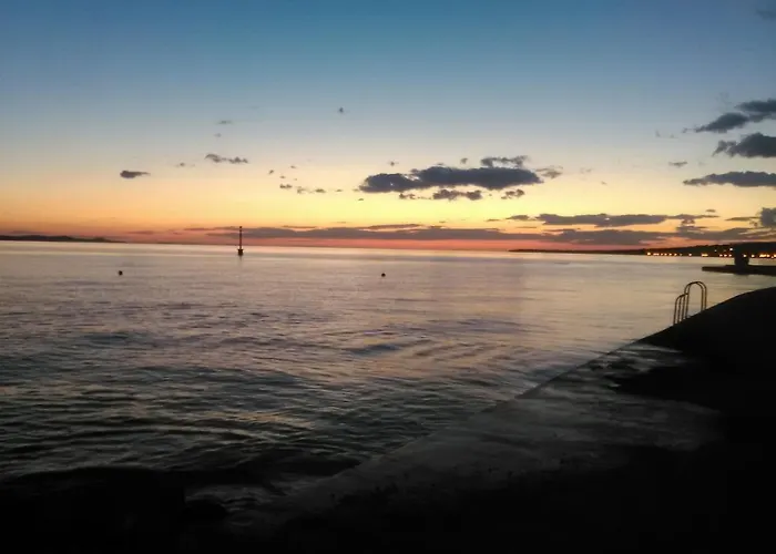 アパート Yelena Rose West ザダル